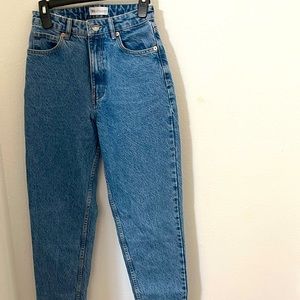 Zara Mom Fit Jeans